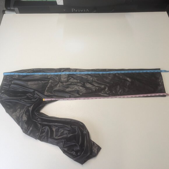 NWT Windsor Size XS Black Pleather Cargo Pants - Picture 9 of 12